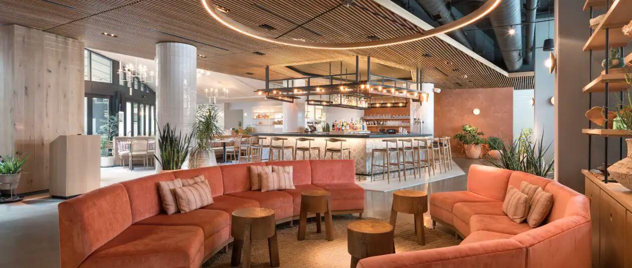 Motto by Hilton Philadelphia Interior Restaurant 1